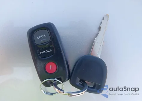 2006 Mazda Mazda3 I z USA, uszkodzony, nr VIN JM1BK12FX61485129